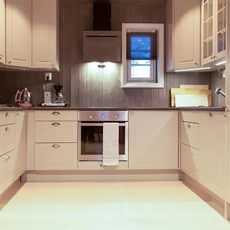 بيت للعطل Nice In Osen W/ Wifi And 4 Bedrooms *