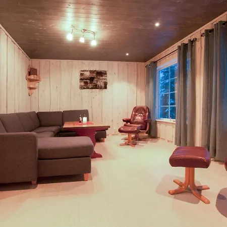 Сasa de vacaciones Nice In Osen W/ Wifi And 4 Bedrooms *